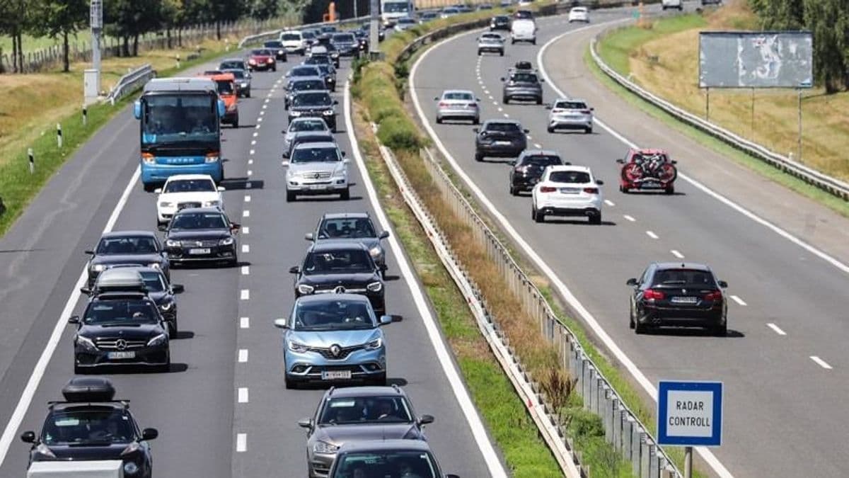 Ha autózol, ez fontos! Egy pokol lesz a hétvége az M1-esen
