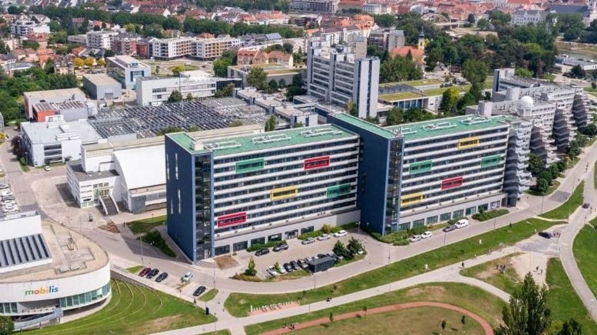 A Széchenyi István Egyetem vezetésével indult kutatás az autópályák és közlekedési infrastruktúrák biztonságának növeléséért