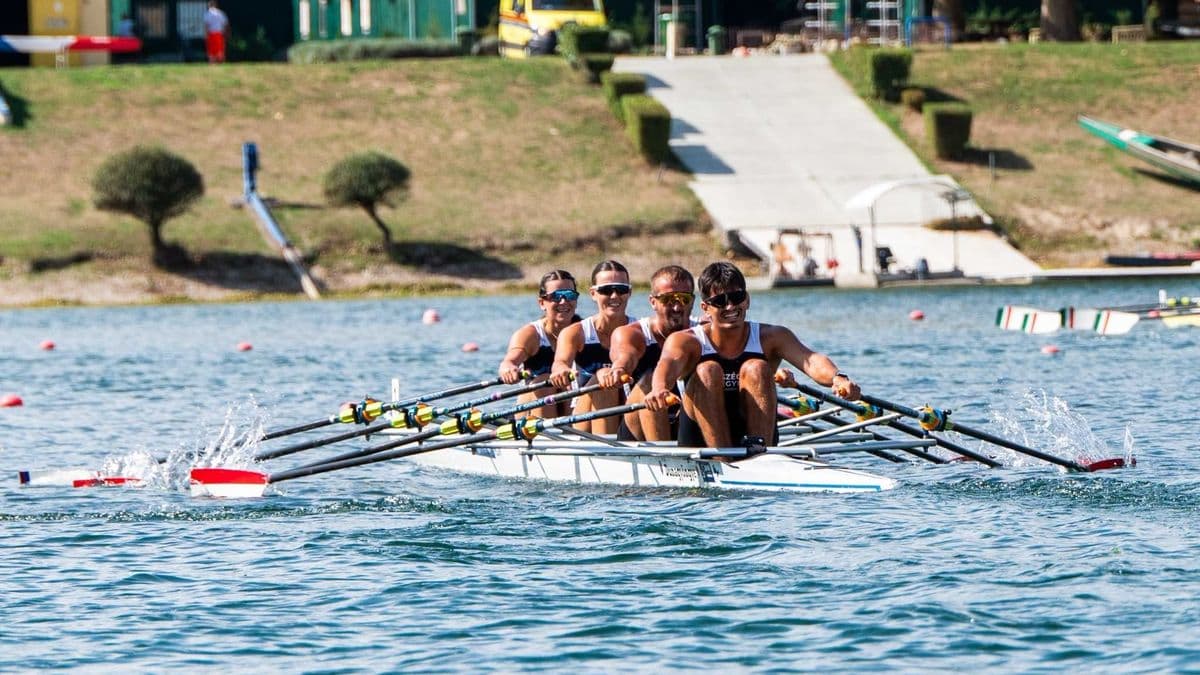 Érmekkel tértek haza a Széchenyi István Egyetem sportolói az egyetemi evezős Európa-bajnokságról