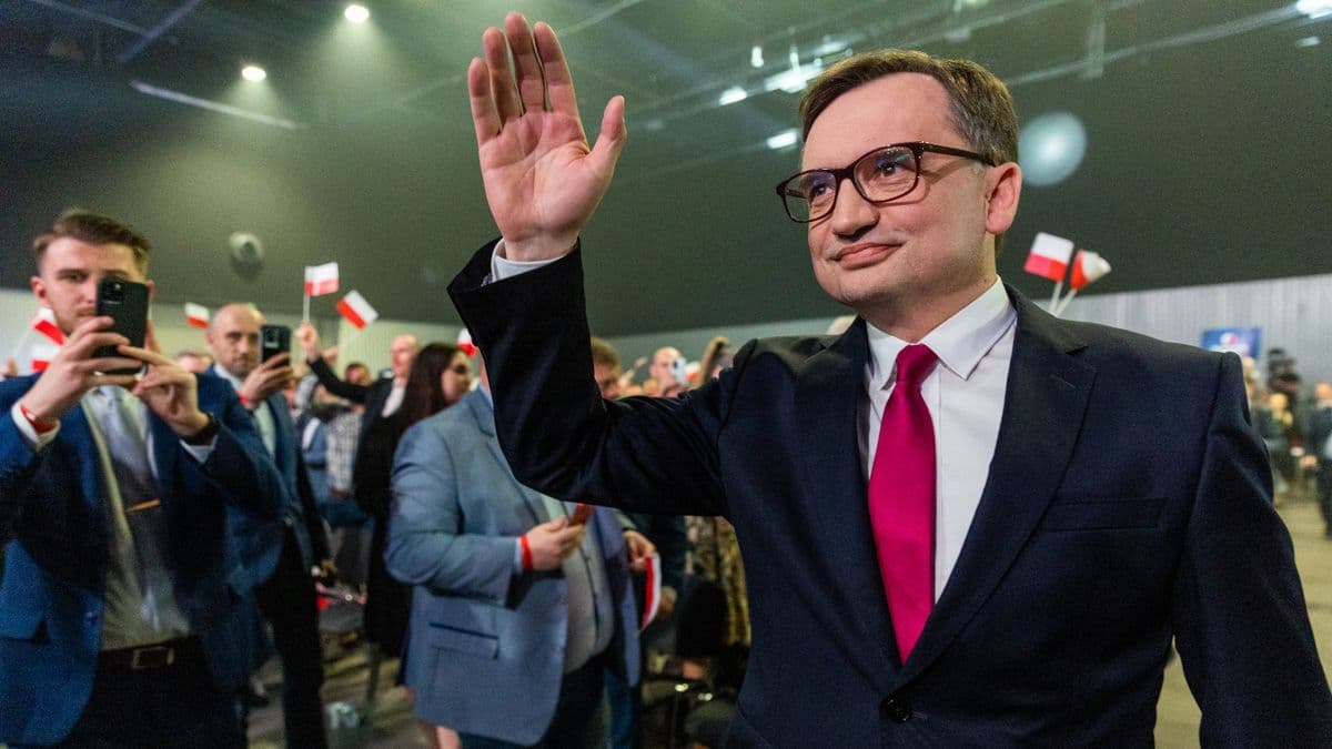 „Állok elébe!” – vágott vissza a volt lengyel miniszter Donald Tuskék kiadatási kérelmére