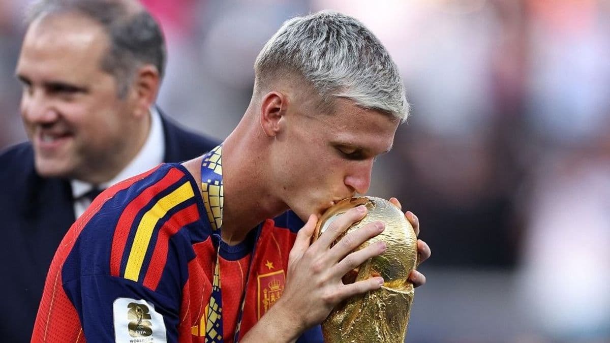 A világbajnok Dani Olmo hazugsággal vádolta meg az argentin Roberto Ayalát
