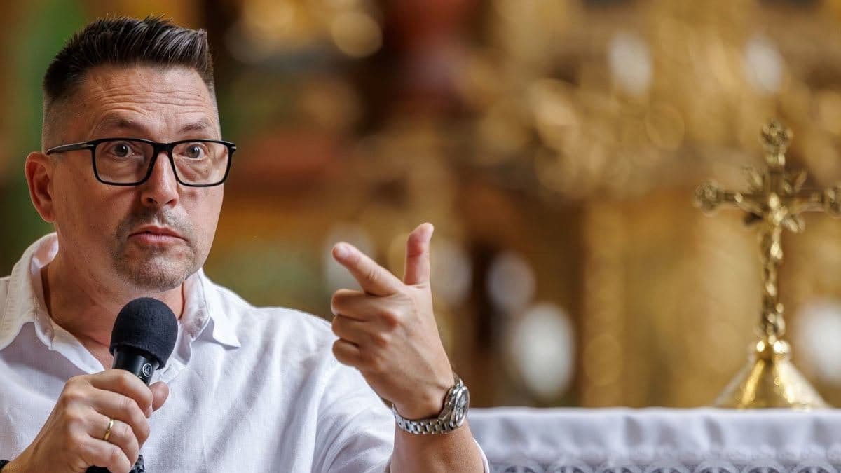 Ákos: „Ha nem lettem volna hívő, most hívővé váltam volna”