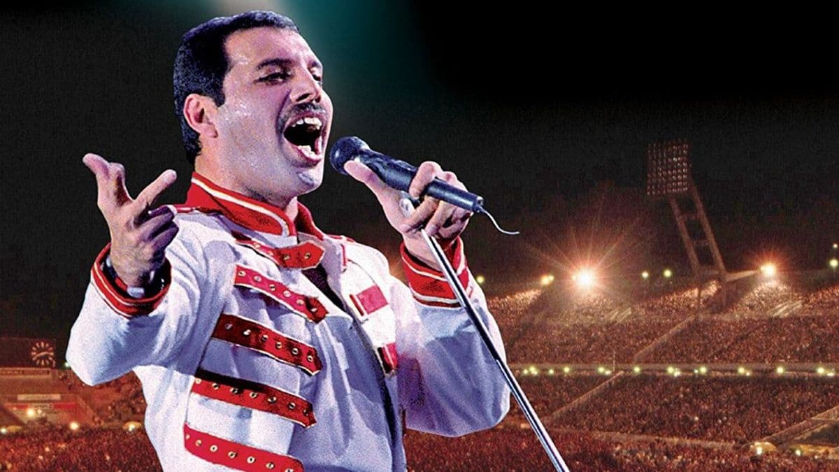 Freddie Mercury szobrot avatnak Balatonszemesen