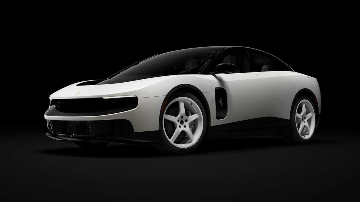 Elképesztő összegért kelt el a legelső legyártott elektromos Ferrari + videó