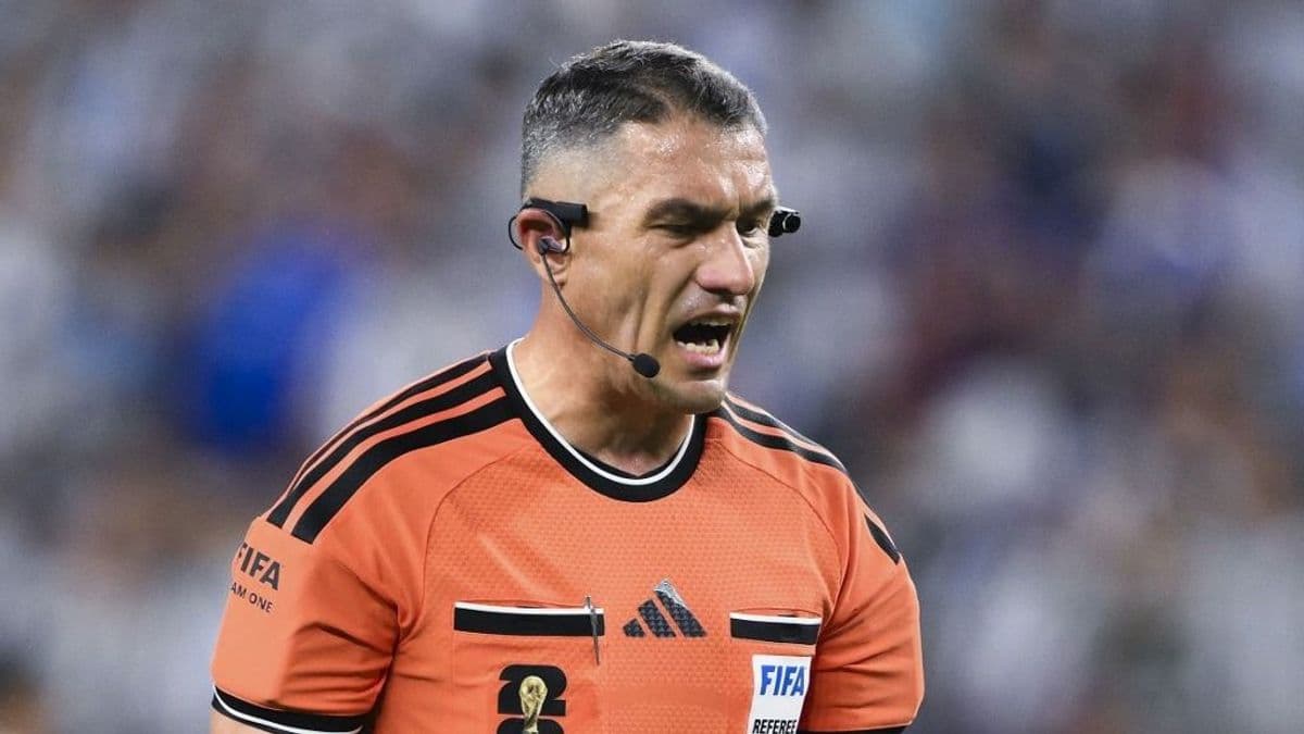 Tolvajnak nevezik a romániai Kovács István játékvezetőt - óriási a balhé Izraelben