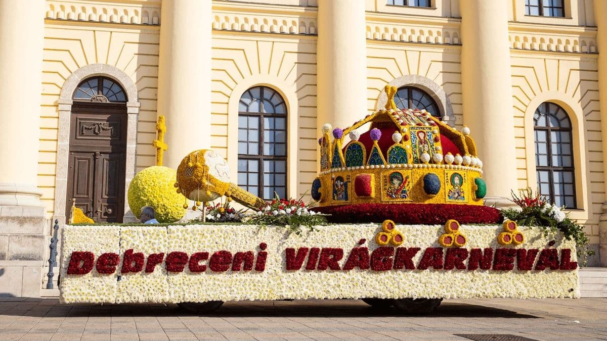 Tizenkét virágkocsi és több száz program: így készül Debrecen az augusztus 20-i ünnepre