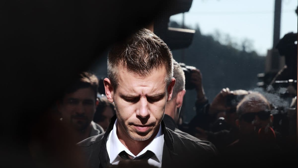 „Gyújtósnak jó lesz majd gáz helyett” – kitört a balhé a Tiszta Hang miatt, a választók nem kérnek Magyar Péterék lapjából
