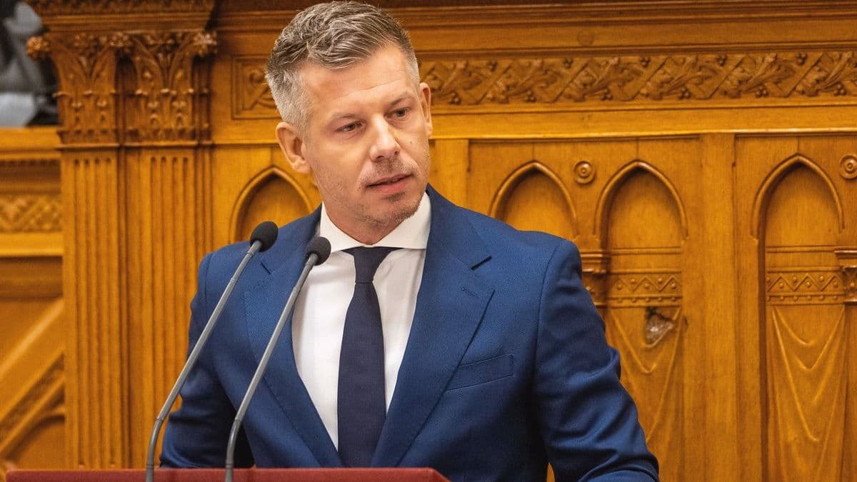 Magyar Péterék kirúgták a Mandiner vezérigazgatóját és főszerkesztőjét