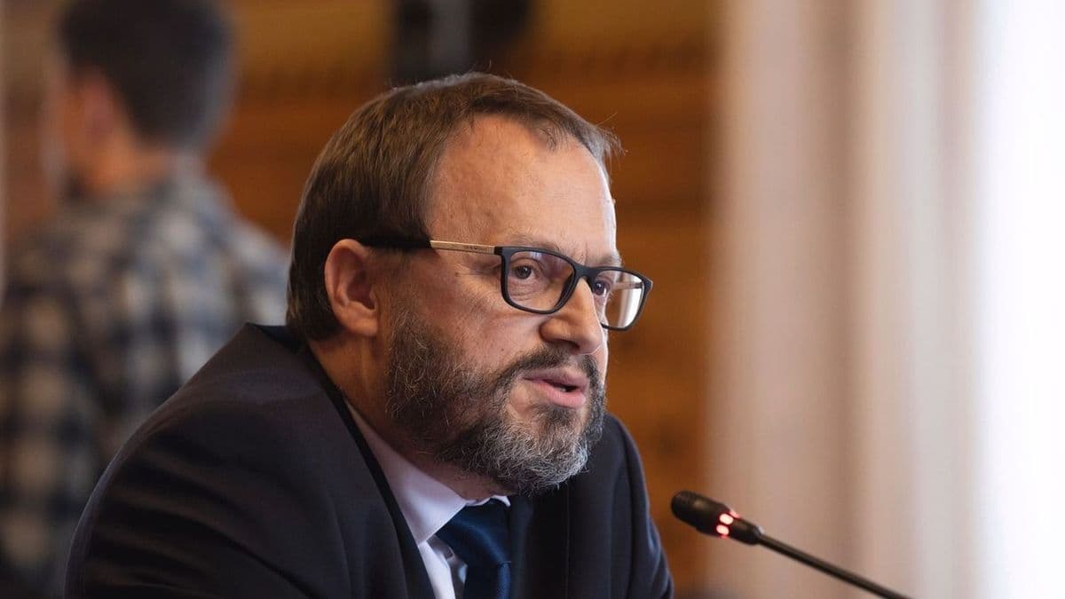 Óriási elvonásra készül a kormány