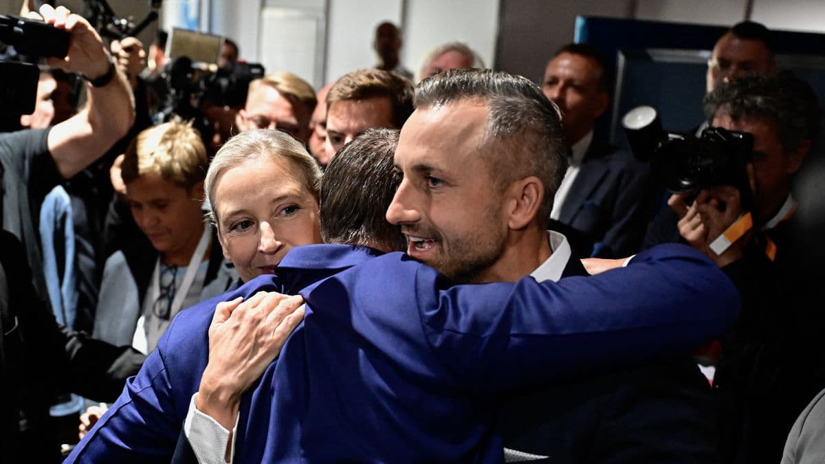 Történelmi pofon a német elitnek: elsöprő győzelmet aratott az AfD Szász-Anhaltban, feleződött a kancellár pártja