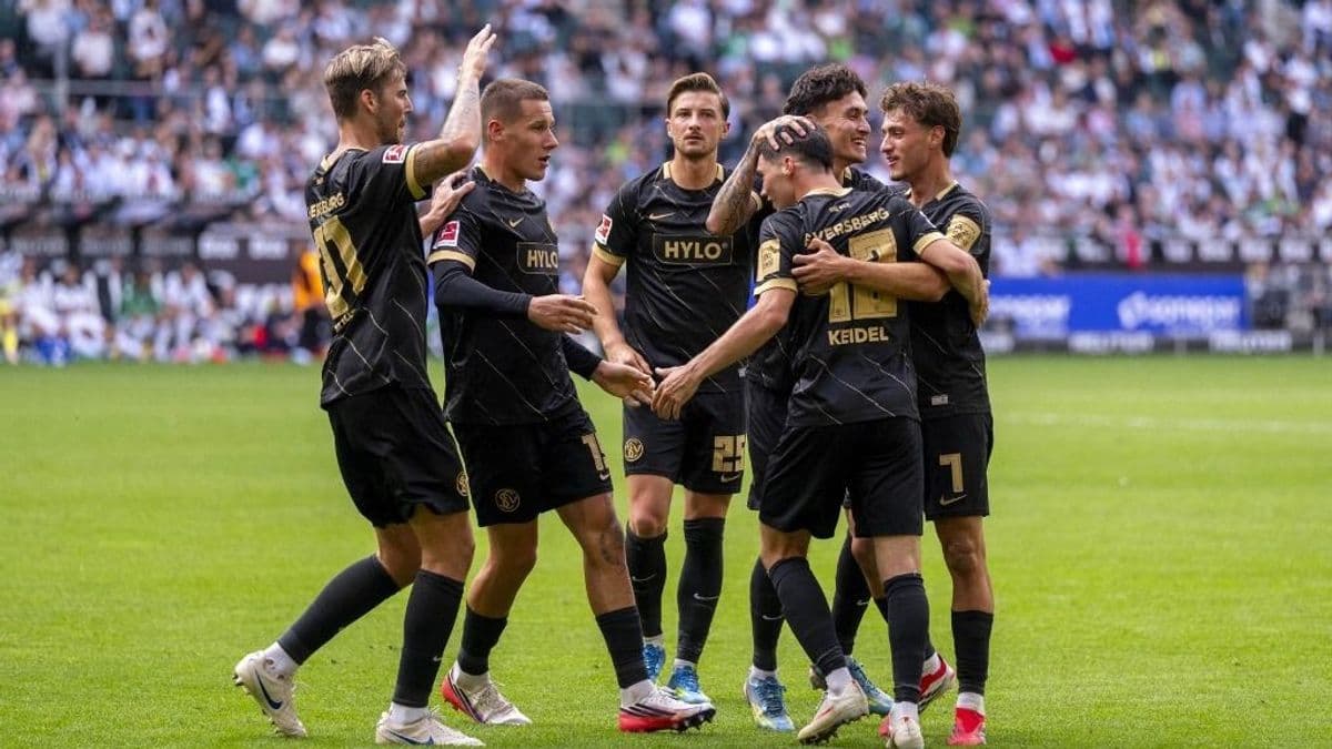 Még a vak bíró óriási hibáját is túlélte a Bundesliga meglepetéscsapata