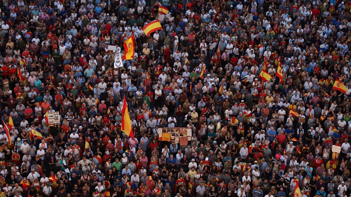 Futótűzként terjedhet tovább az EU-ban a spanyolok válsága, nincs ellenszere a baloldali vezetésnek