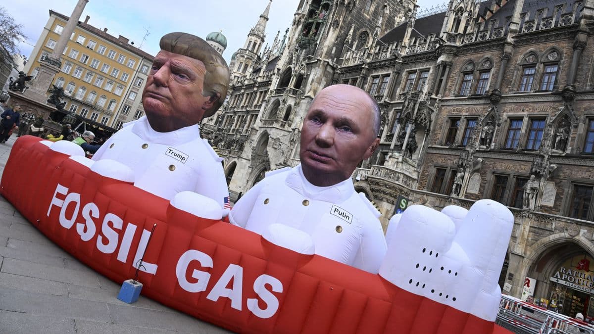 Putyin második Jaltát szervezne a háború lezárása érdekében