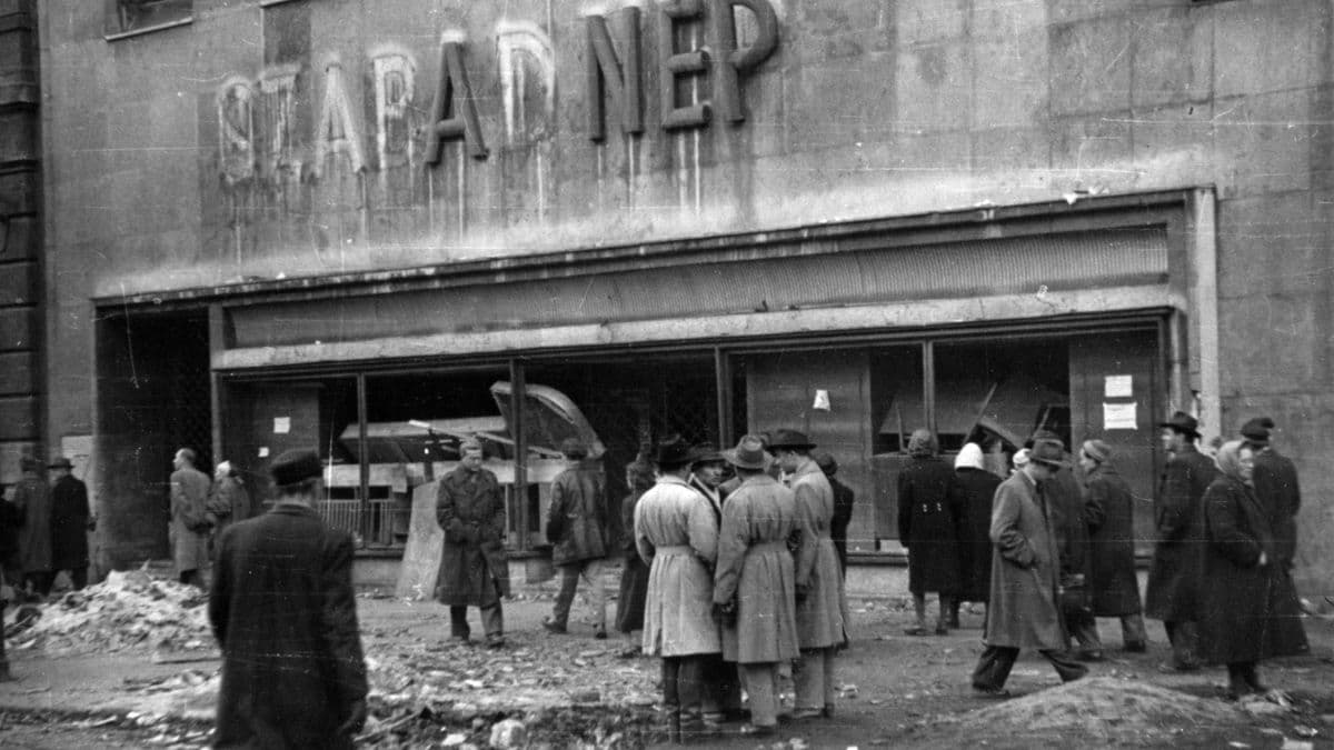 Hűség mindhalálig – 7 érdekes antikvár könyv a 7 évtizede kirobbant 1956-os forradalomról