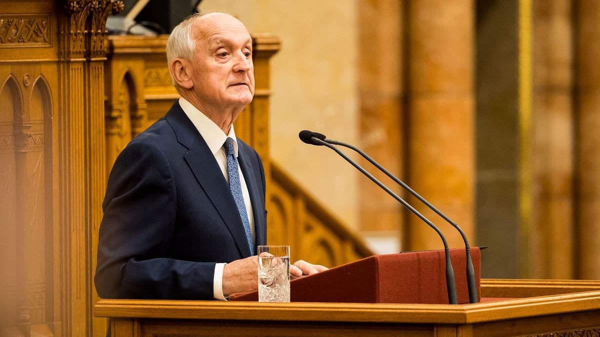 Baka András színt vallott: Budaházy Györgynek nem adott volna kegyelmet, Windisch László elmozdítását adott esetben aláírná