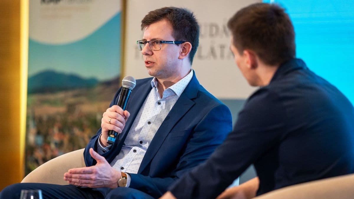 A Fidesz nem vesz részt az NVVH vezetőinek kiválasztásában és az Alkotmánybírósághoz fordul
