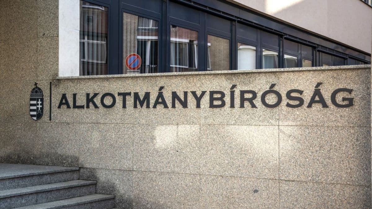 Augusztus 13-án dönt az Alkotmánybíróság Sulyok Tamásról