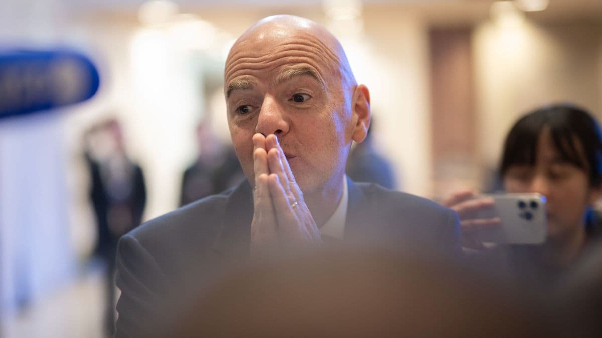 Fellázadt a világfutball, bukhat a FIFA reménybeli biznisze