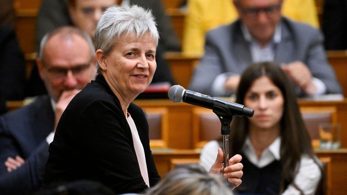 Nyílt levél Lannert Judit miniszter asszonynak a magyar nők nevében