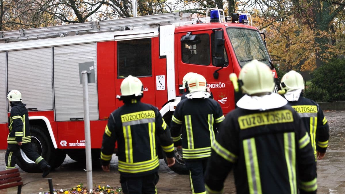 A Tiszába csúszott és elmerült egy autó