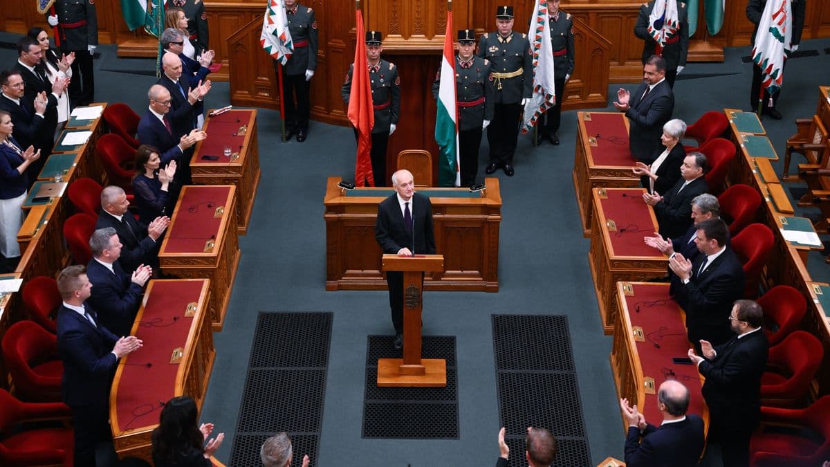 Orbán elleni bosszúnak nevezték Baka András kinevezését Izraelben