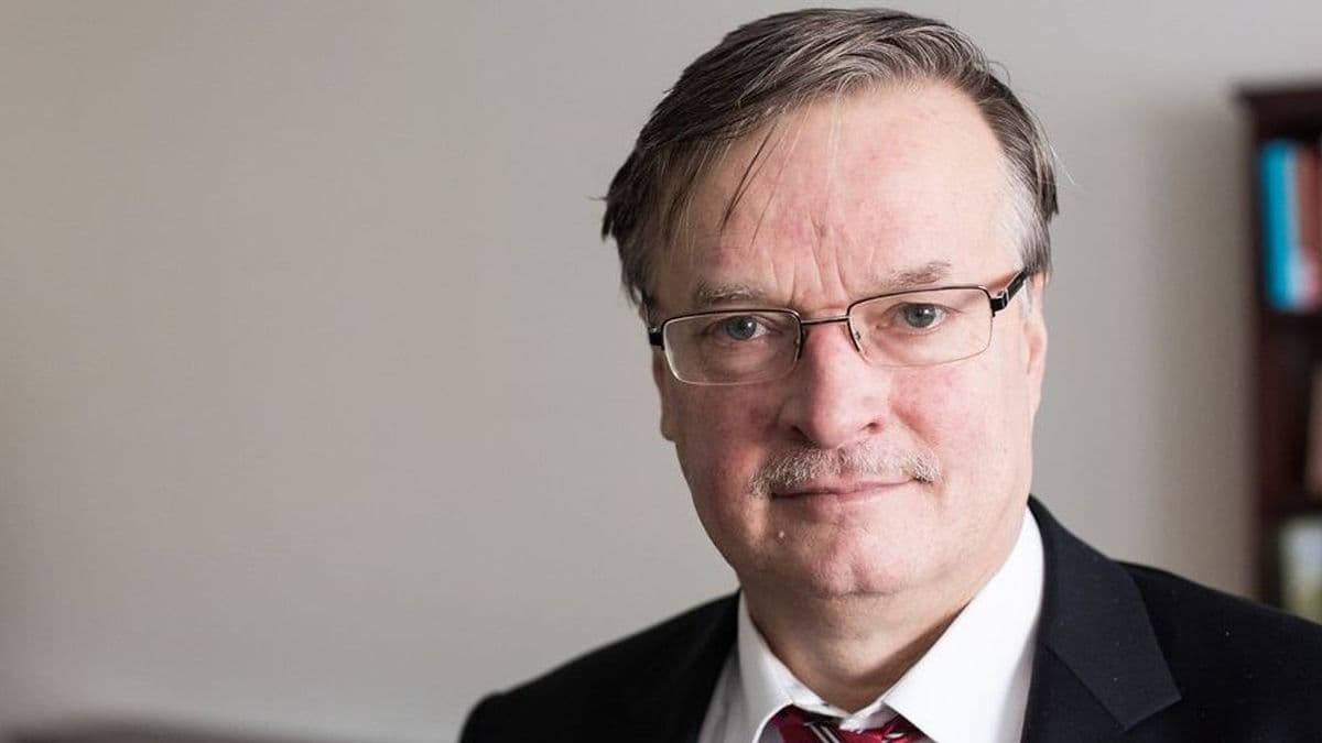 „Kettős mérce és politikai elvárásokhoz igazított jogalkotás”: darabokra szedte a Tisza Alaptörvény-módosítását az alkotmánybíró