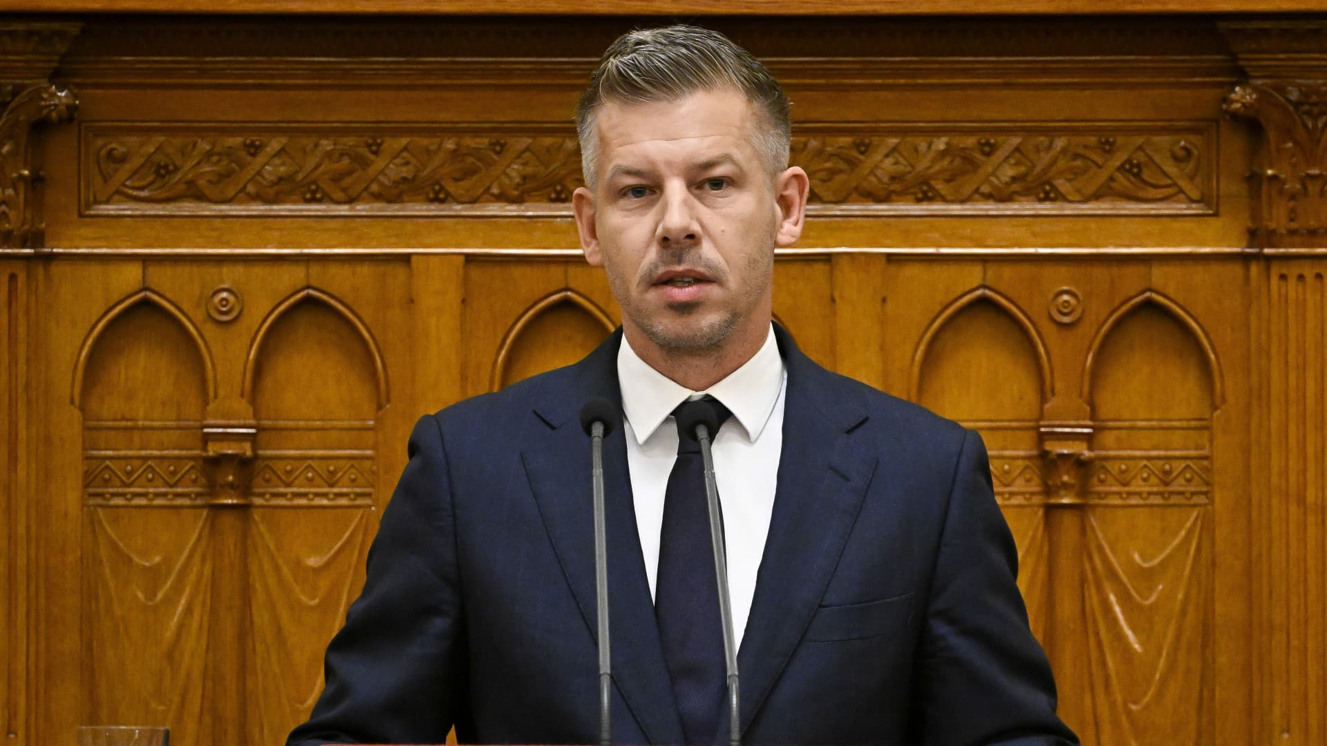 Üzent Magyar Péter: ismét útra kel, és bejárja az országot