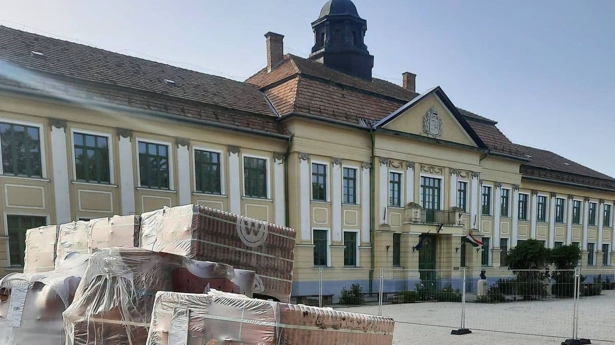 Tetőcsere és nagyszabású tervek: így újulnak meg az iskolák Marcaliban
