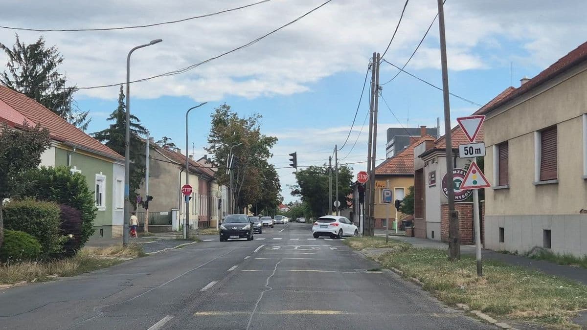 Nem működnek a jelzőlámpák ebben a szombathelyi kereszteződésben