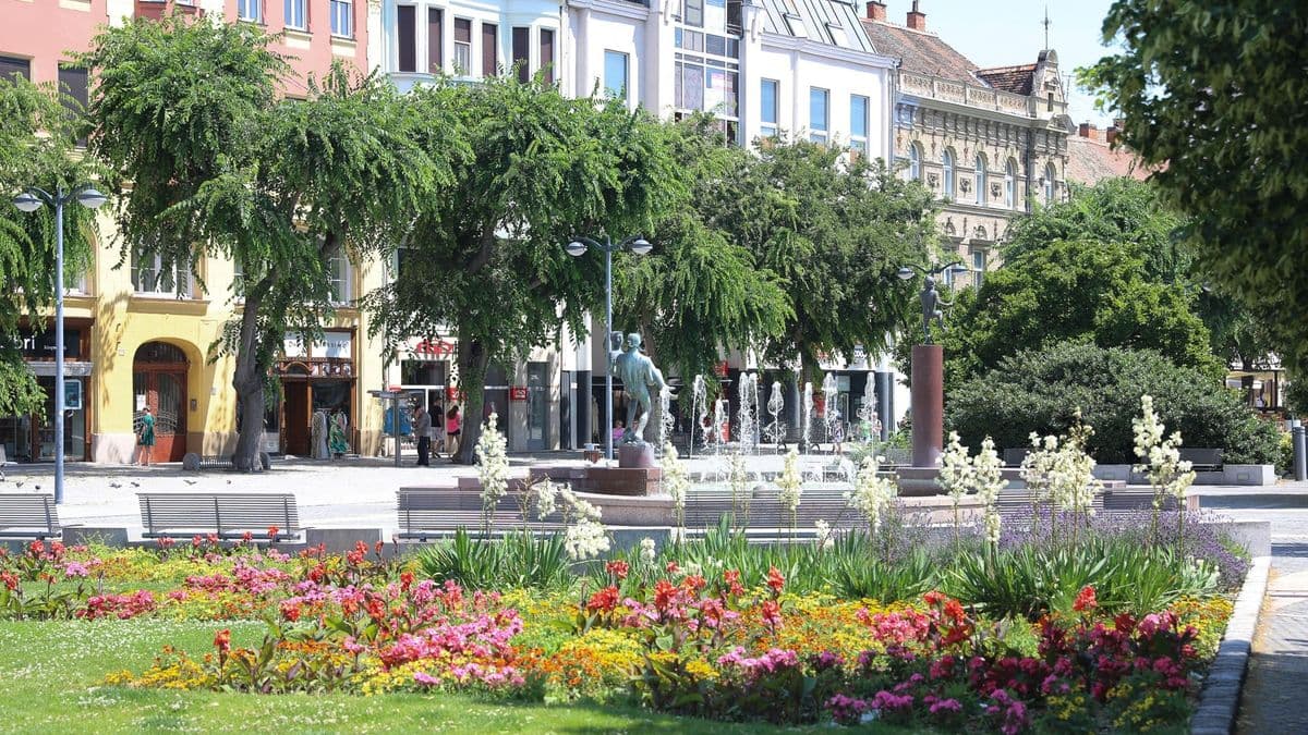 Életbe lépett a harmadfokú hőségriasztás, ilyen idő várható csütörtökön