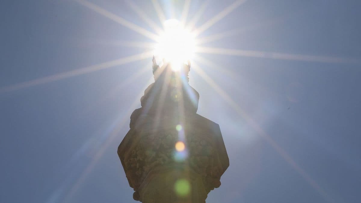 Nem enged a szorításból a hőség: 16 vármegyére - köztük Vasra - is kiadták a piros riasztást