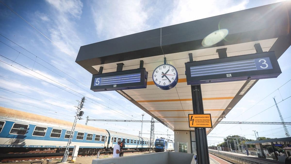 Nem sikerült zökkenőmentesre a tanévkezdés a vasútnál, van ahol 60 percet késik a vonat