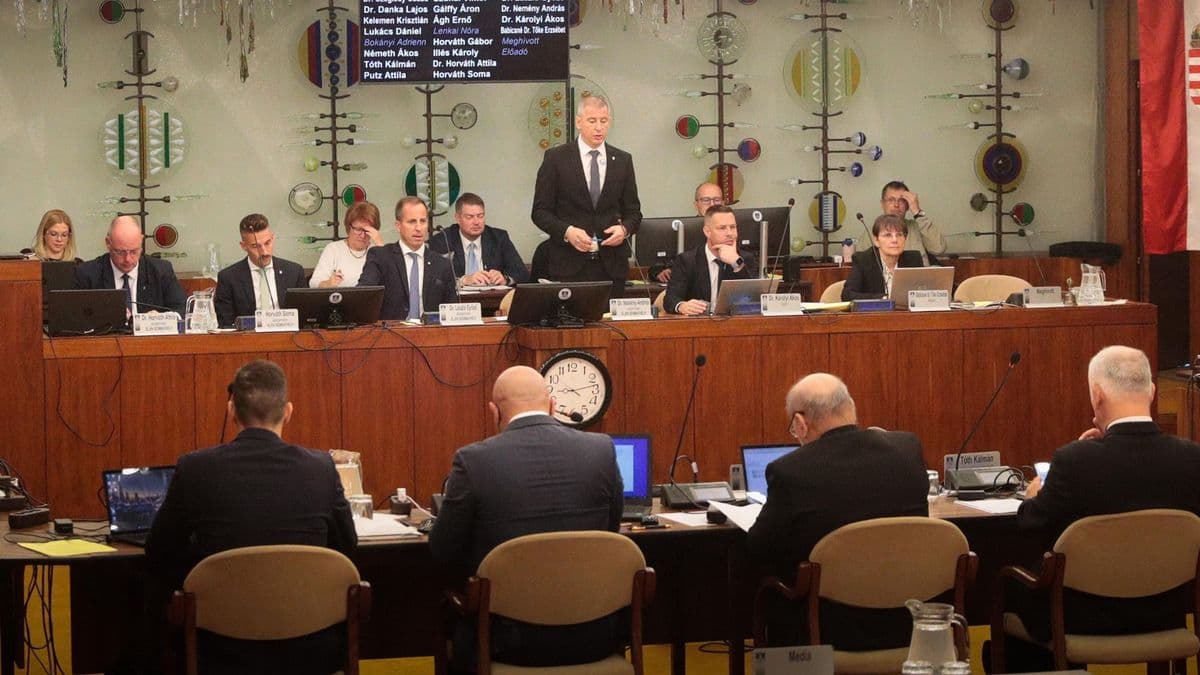 Milliárdos teher az azbeszt, bezár az MMIK – Fontos ügyekről döntött Szombathely közgyűlése