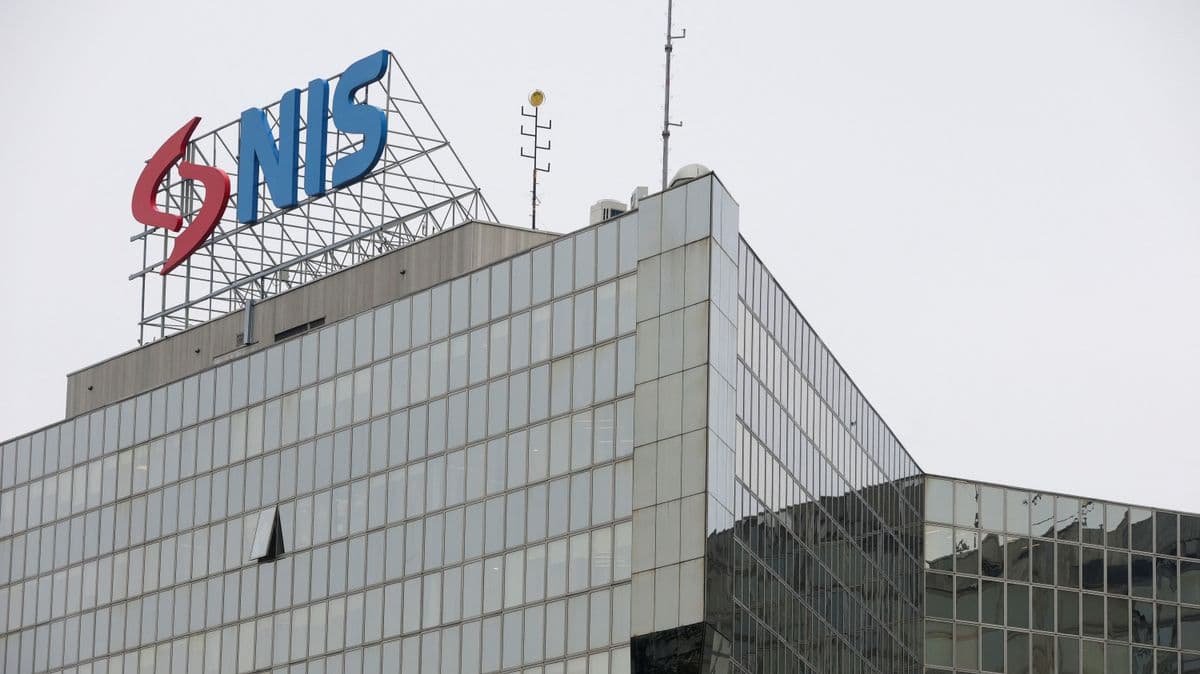 Folytatódik a végtelen történet a Mol-NIS-ügyletben: a szerbek megint Amerikához fordultak a működési engedély meghosszabbítása érdekében