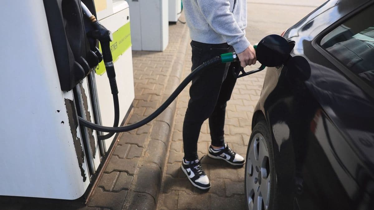 Most közölték: újabb jelentős üzemanyagár-emelés jön Magyarországon – ennyivel drágul a benzin és a gázolaj holnaptól