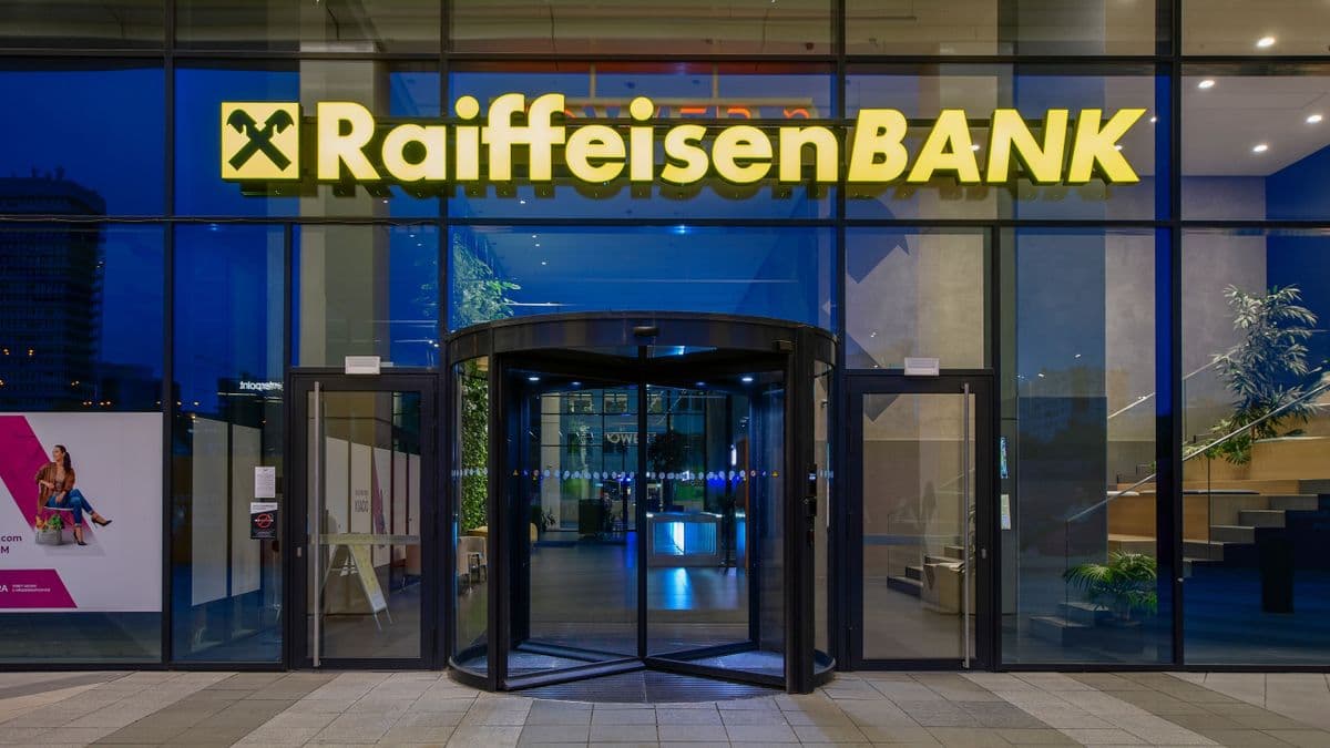 Leáll az egyik magyarországi nagybank: figyelmeztették az ügyfeleket