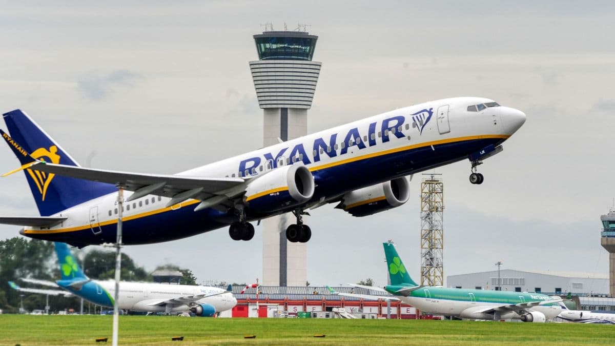 Rémálom egy Ryanair-gépen: utasok elájultak el és lettek rosszul a fullasztó hőség miatt