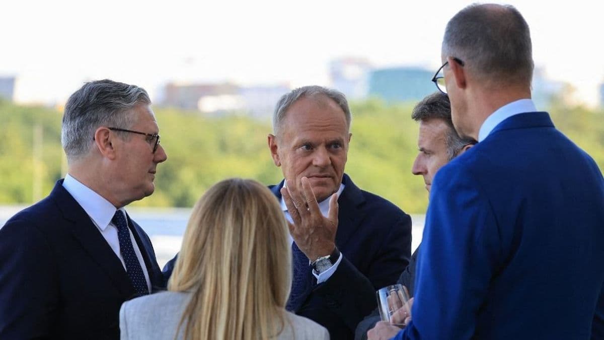 A szomszédaink megmutatták, mibe kerülhet, ha Magyar Péteren nem könyörül meg Brüsszel – így néz ki a játszma