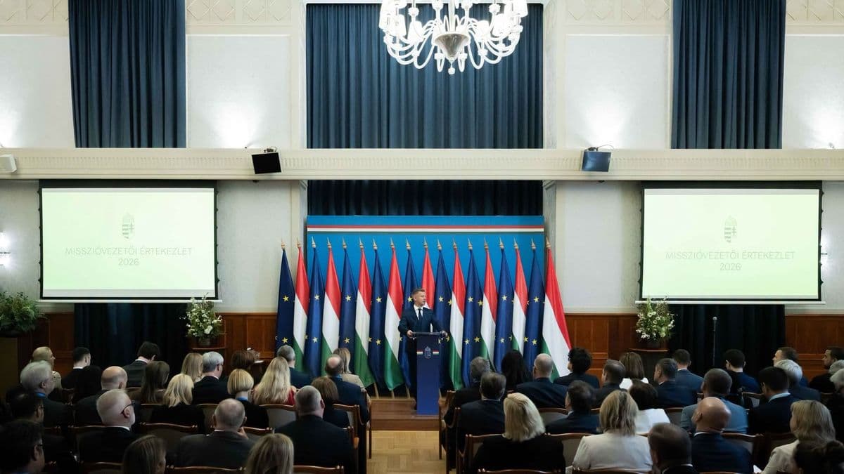 Orbán Anitától megkapták az ukázt a nagykövetek – „nem egy minisztériumot, egy külügyminisztert vagy egy miniszterelnököt képviselnek"