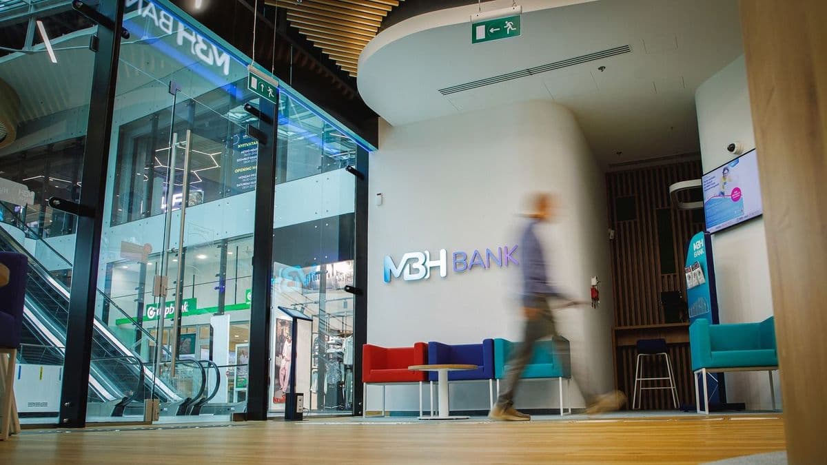 Nem sokáig maradnak munka nélkül a Tisza-kormány által kirúgott állami vezetők: Magyarország egyik legnagyobb bankja már is lecsapott az egyikükre
