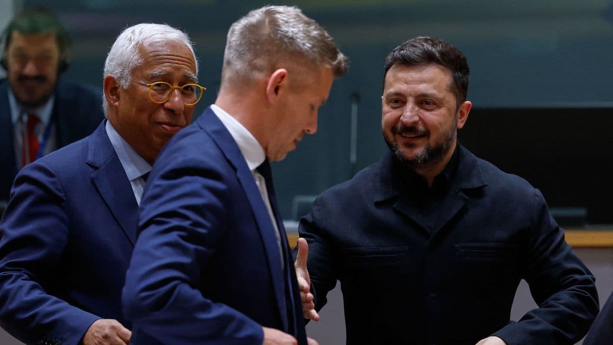 Szokatlan kéréssel fordult Magyar Péterhez Zelenszkij – lezárt vasúti szerelvények haladnának át Magyarországon