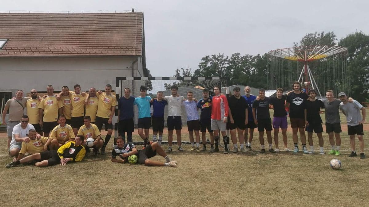 A söjtöri búcsúról a futball sem hiányzott, végül az "esélyes" csapat nyert