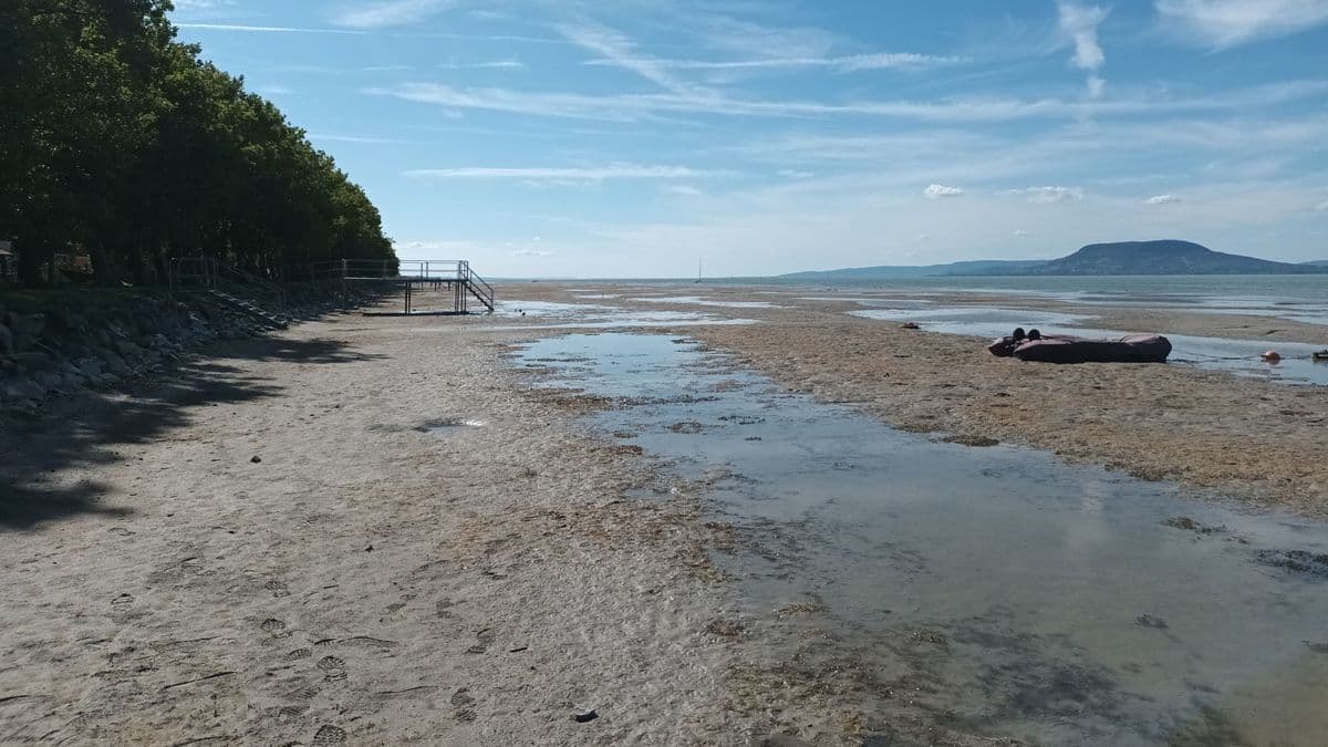 Megrázó adatok a Balatonról: már csak egy téli csoda mentheti meg a magyar tengert?