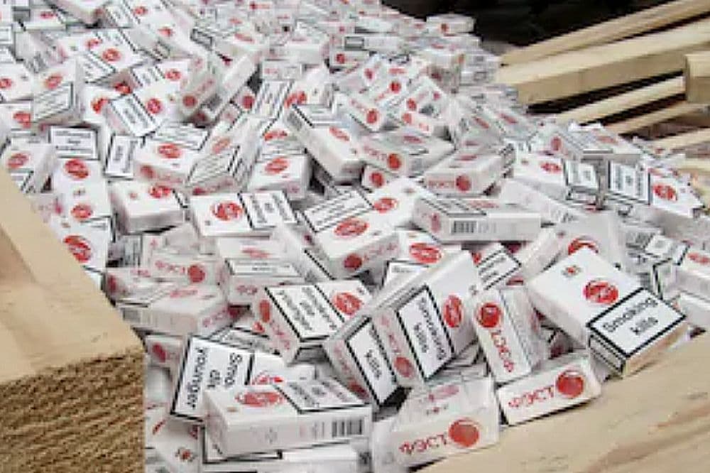 Illegális cigarettagyárat lepleztek le Kelet-Szlovákiában