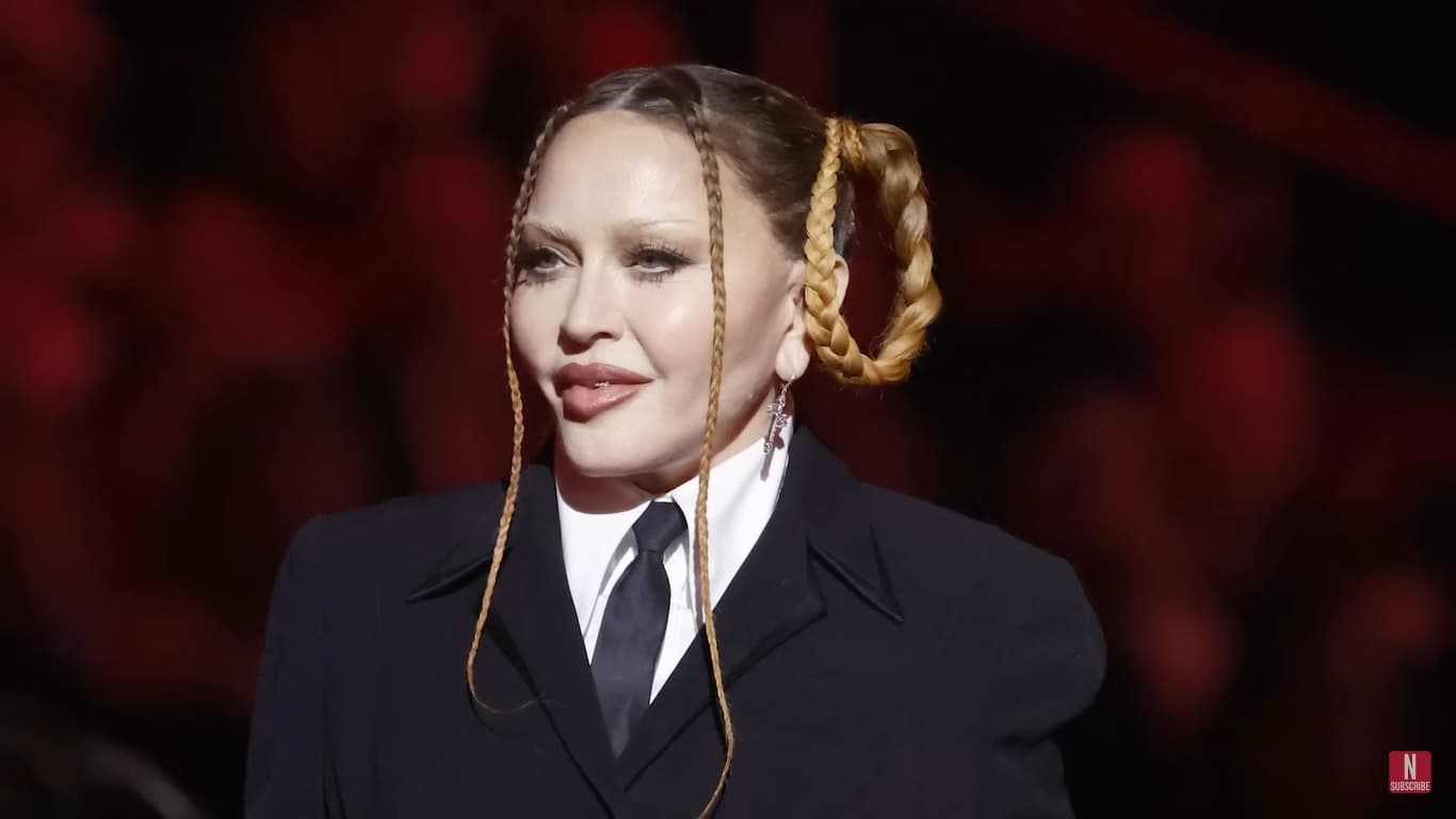 Belpolitikai vitát gerjesztett Görögországban Madonna korfui születésnapi partija