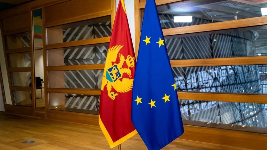 Montenegró novembertől vízumot vezet be