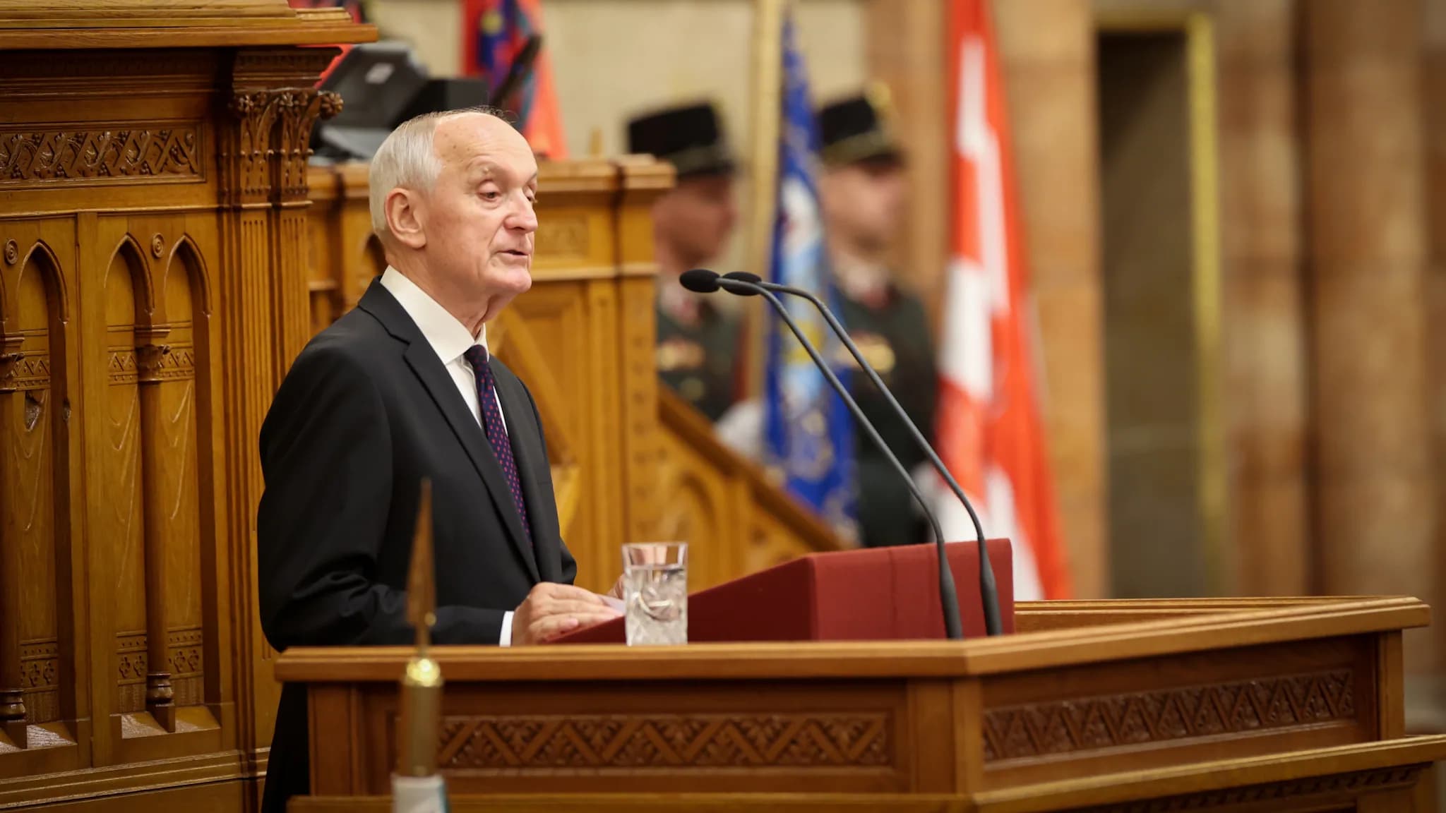 A kínai elnök gratulált Baka András köztársasági elnöknek hivatalba lépéséhez