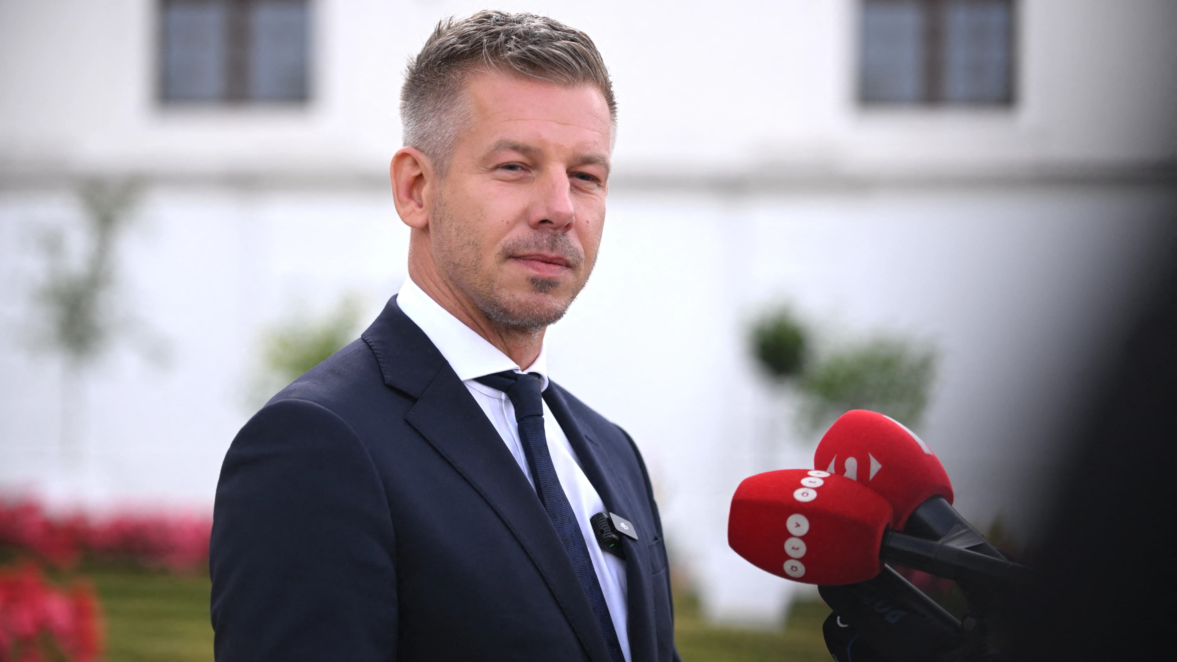 Magyar Péter mindenkit meghívott