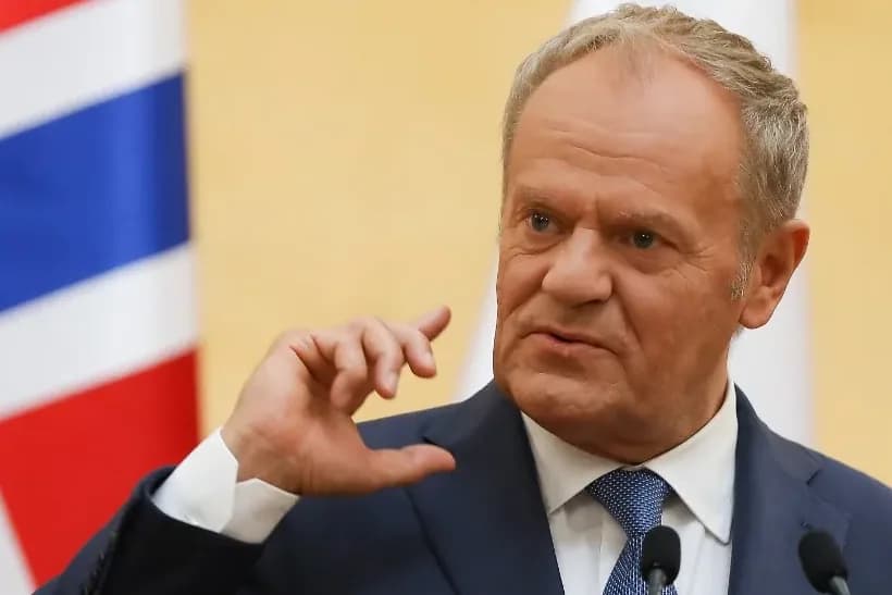 Meg akarják buktatni Donald Tuskot?
