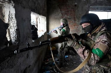 Zelenszkij lecserélte az ukrán szárazföldi erők parancsnokát